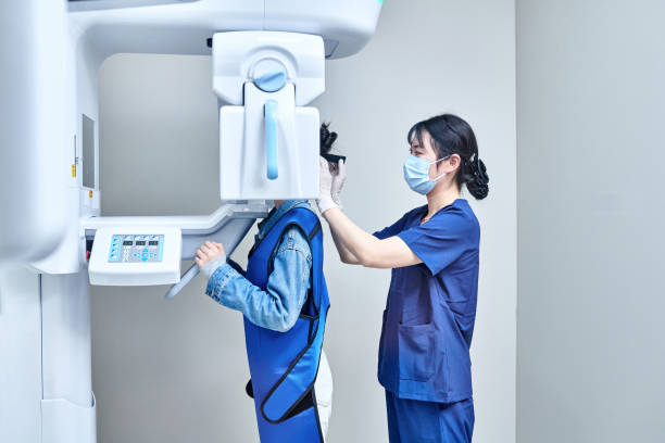 Best Emergency Root Canal Treatment in South Roxana, IL